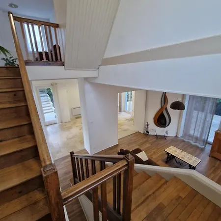 Maison Familiale De 280M² Alboussière Extérieur photo