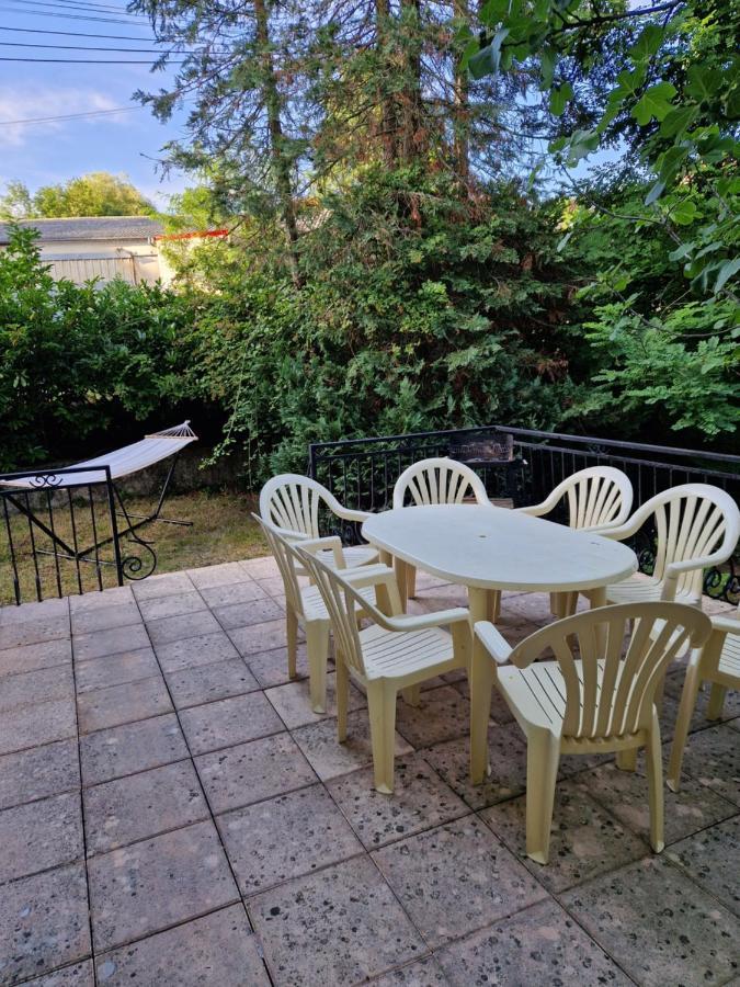 Maison Familiale De 280m² * Alboussière