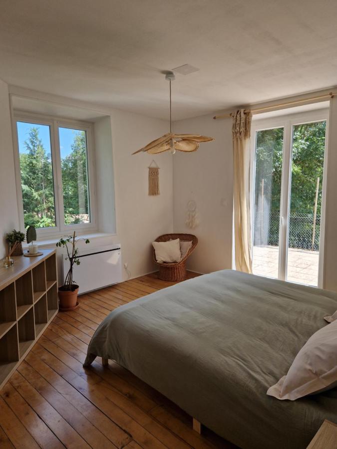 Maison Familiale De 280m² * Alboussière
