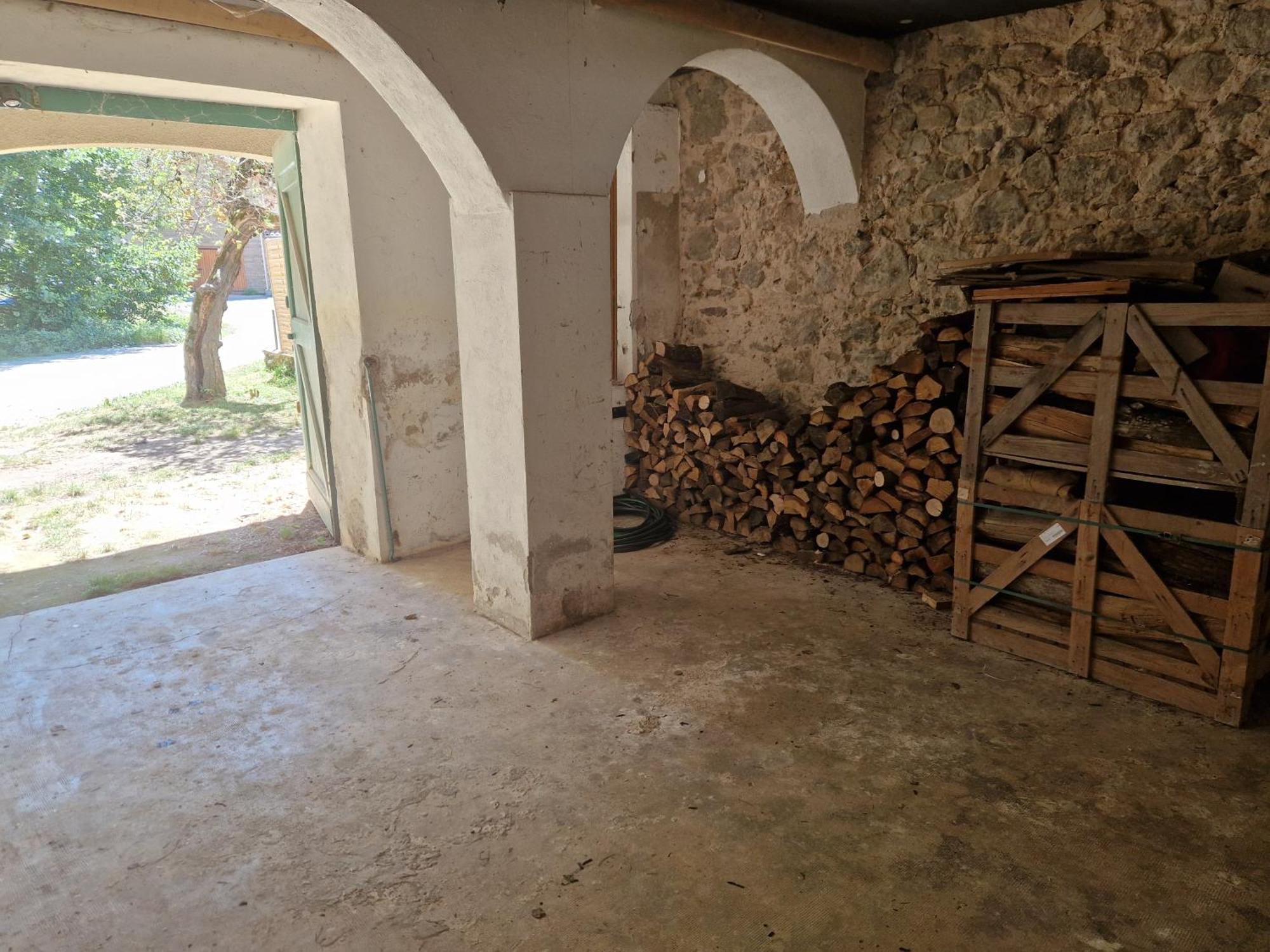 Hébergement de vacances Maison Familiale De 280m² Alboussière